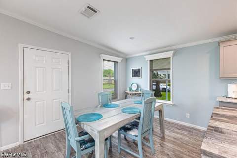 585 Cape Florida Ln, Naples FL - photo 8 of 22