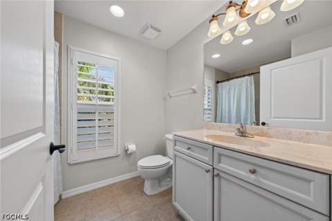 10041 Lake Cove Dr 202, Fort Myers FL - photo 19 of 37