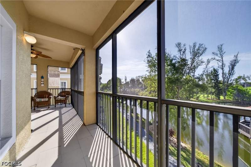 3 bedroom Condominium at 10041 Lake Cove Dr 202, Fisherman'S Cove, Fort Myers — photo 3