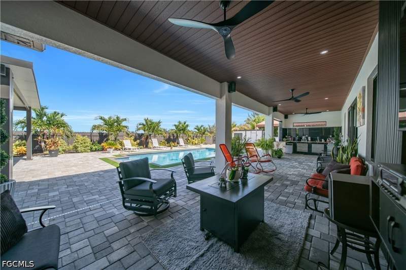 4 bedroom SingleFamilyResidence at 643 SW 18th Ct, Cape Coral, Cape Coral — photo 5