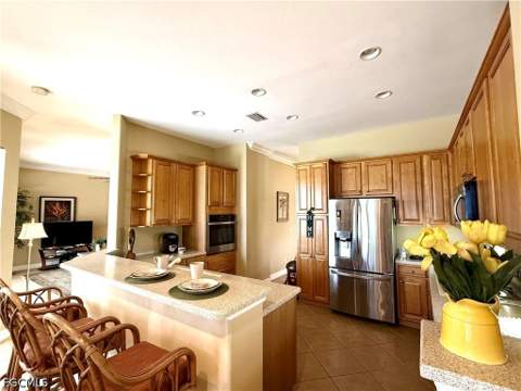 10530 Bellagio Dr, Fort Myers FL - photo 13 of 39