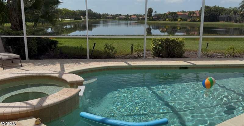 3 bedroom SingleFamilyResidence at 10530 Bellagio Dr, Bellagio, Fort Myers — photo 2