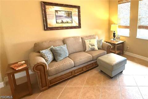 10530 Bellagio Dr, Fort Myers FL - photo 20 of 39