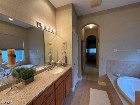 10530 Bellagio Dr, Fort Myers FL - photo 24 of 39