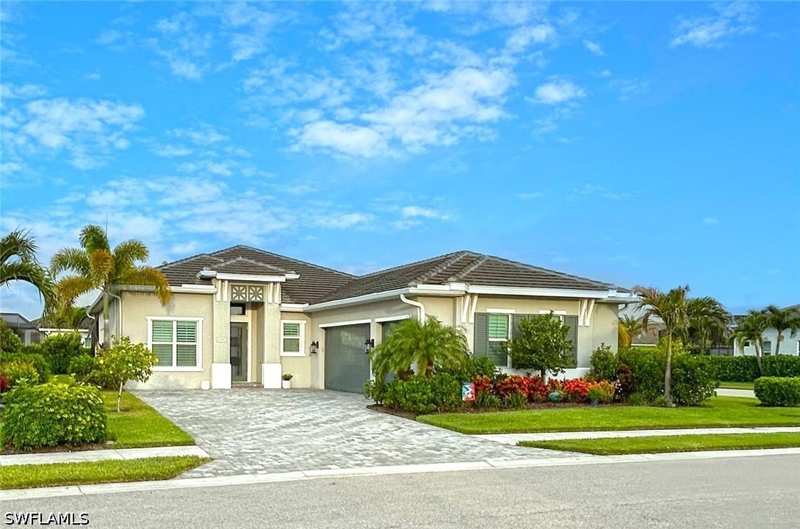 4 bedroom SingleFamilyResidence at 8986 Redonda Dr, Azure At Hacienda Lakes, Naples — photo 1