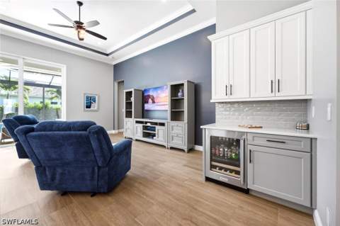 8986 Redonda Dr, Naples FL - photo 6 of 41