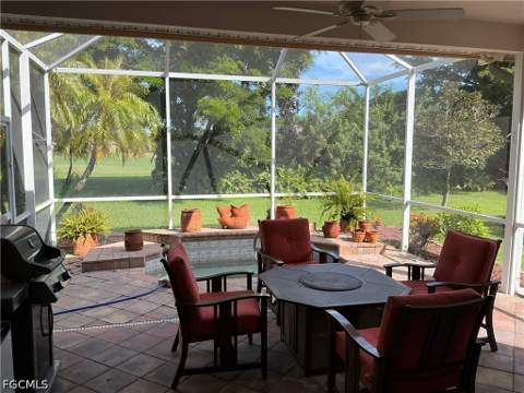 2097 Oxford Ridge Cir, Lehigh Acres FL - photo 21 of 47