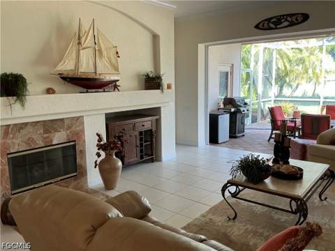2097 Oxford Ridge Cir, Lehigh Acres FL - photo 9 of 47