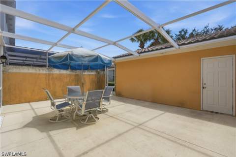 28706 Alessandria Cir, Bonita Springs FL - photo 13 of 44