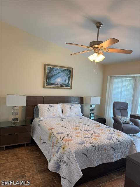 2266 Stacil Cir, Naples FL - photo 10 of 34