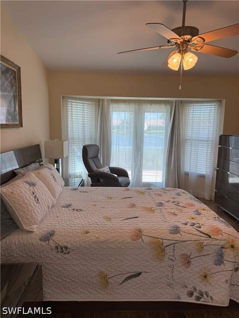 2266 Stacil Cir, Naples FL - photo 11 of 34