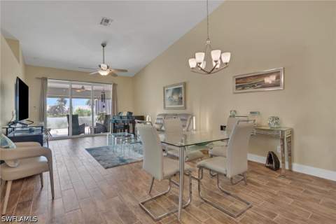 2266 Stacil Cir, Naples FL - photo 20 of 34