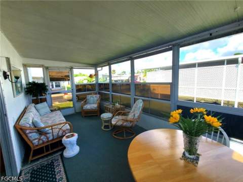 865 Moonlight Dr, North Fort Myers FL - photo 13 of 31