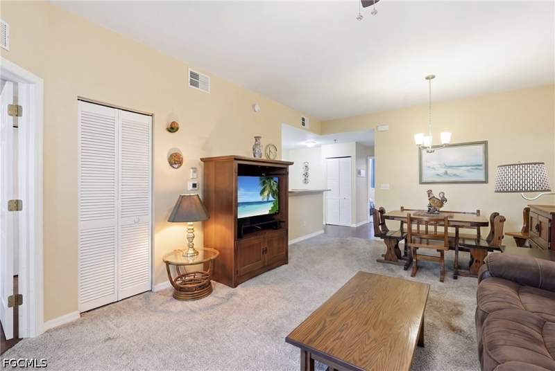 3 bedroom Condominium at 4259 Bellasol Cir 2013, Bellasol, Fort Myers — photo 5
