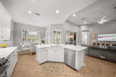 9137 Quartz Ln, Naples FL - photo 11 of 50