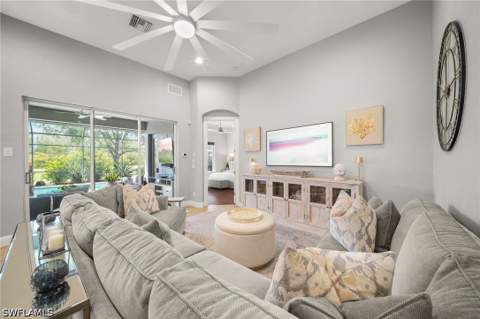 9137 Quartz Ln, Naples FL - photo 6 of 50