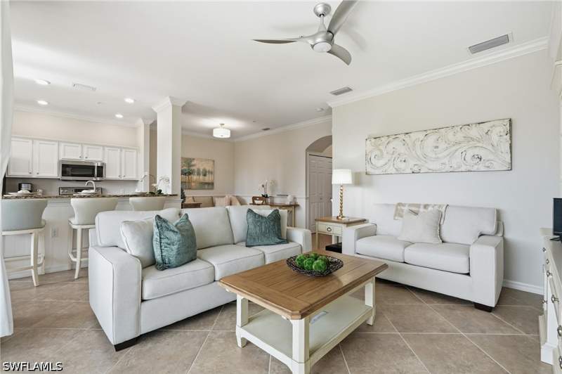 2 bedroom Condominium at 9834 Giaveno Cir 1742, Giaveno, Naples — photo 2
