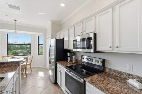 9834 Giaveno Cir 1742, Naples FL - photo 6 of 45