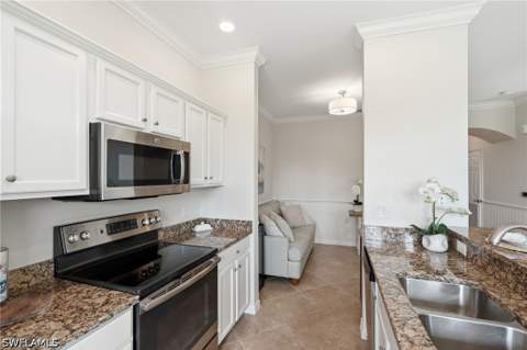 9834 Giaveno Cir 1742, Naples FL - photo 8 of 45