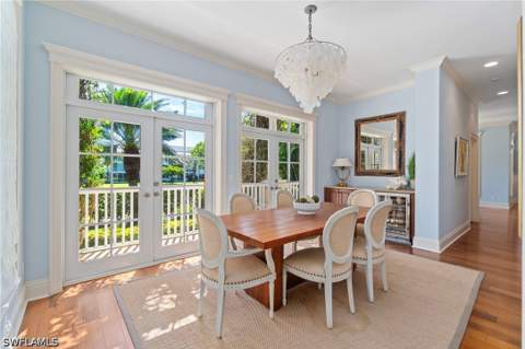 645 Broad Ave S, Naples FL - photo 18 of 49