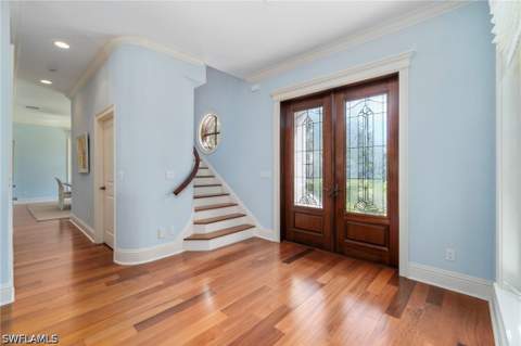 645 Broad Ave S, Naples FL - photo 8 of 49