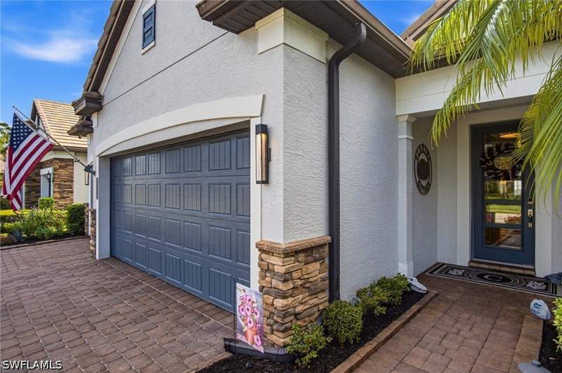 4 bedroom SingleFamilyResidence at 16284 Camden Lakes Cir, Camden Lakes, Naples — photo 4