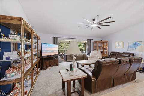 4448 Beechwood Lake Dr, Naples FL - photo 7 of 37