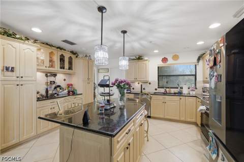 4448 Beechwood Lake Dr, Naples FL - photo 9 of 37