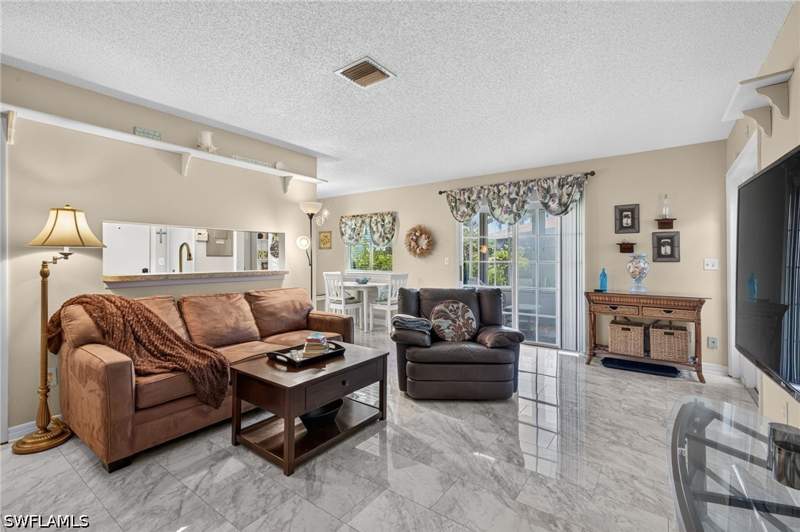 2 bedroom Townhouse at 3358 Royal Canadian Trce 3, Provincetown, Fort Myers — photo 4