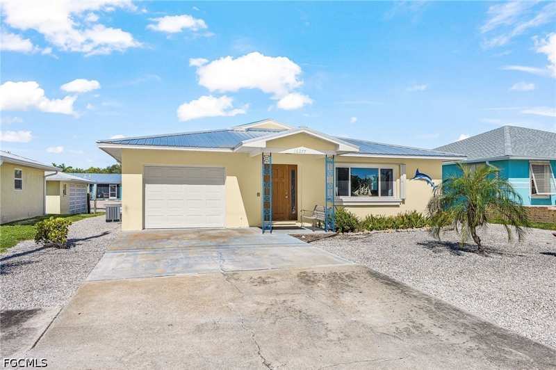 2 bedroom SingleFamilyResidence at 16077 Buccaneer St, Knights Bokeelia Isle, Bokeelia — photo 1
