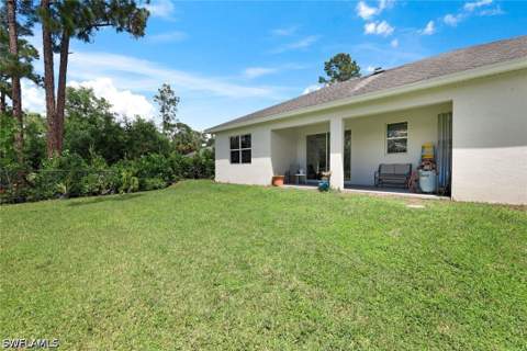 543 20th St SE, Naples FL - photo 24 of 30