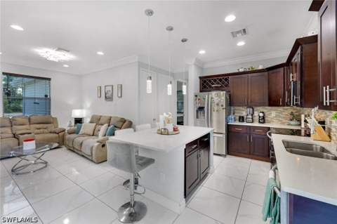 543 20th St SE, Naples FL - photo 8 of 30