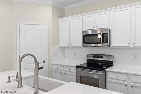 11068 Cherry Laurel Dr E, Fort Myers FL - photo 12 of 34