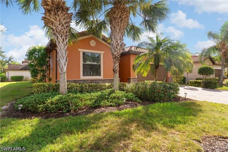 4 bedroom SingleFamilyResidence at 11068 Cherry Laurel Dr E, Reflection Isles, Fort Myers — photo 3