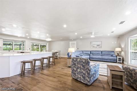 1270 Par View Dr, Sanibel FL - photo 10 of 50