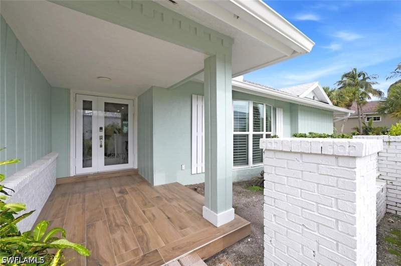 3 bedroom SingleFamilyResidence at 1270 Par View Dr, Beachview Country Club Estates, Sanibel — photo 3
