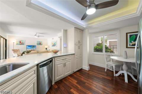 592 Beachwalk Cir 105, Naples FL - photo 10 of 48