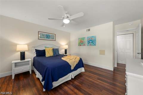 592 Beachwalk Cir 105, Naples FL - photo 21 of 48