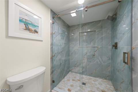 592 Beachwalk Cir 105, Naples FL - photo 22 of 48