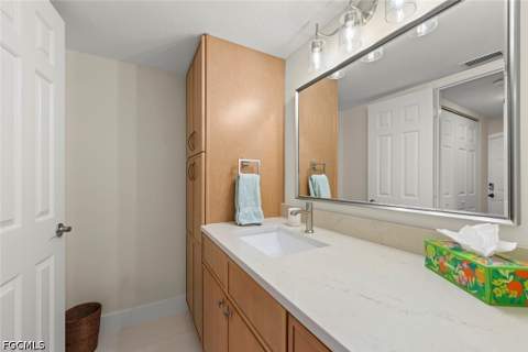 592 Beachwalk Cir 105, Naples FL - photo 24 of 48
