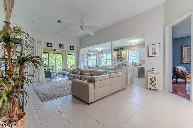 3 bedroom Condominium at 18940 Bay Woods Lake Dr 202, Bay Woods, Fort Myers — photo 3
