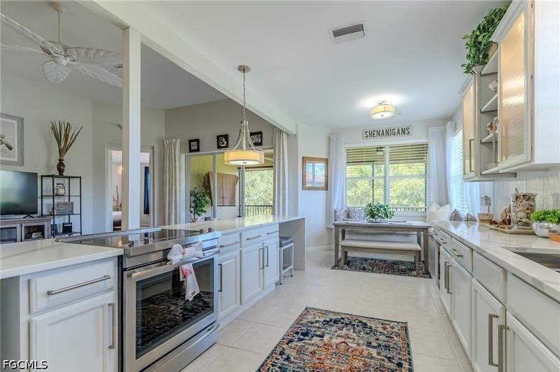 3 bedroom Condominium at 18940 Bay Woods Lake Dr 202, Bay Woods, Fort Myers — photo 5