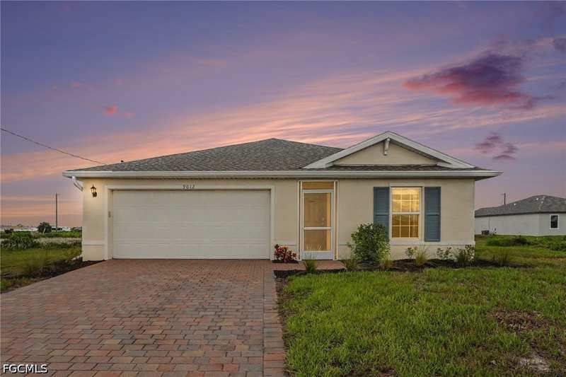 3 bedroom SingleFamilyResidence at 9012 W Justice Cir, Port Labelle, Labelle — photo 1