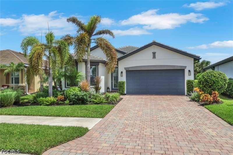3 bedroom SingleFamilyResidence at 16250 Rosemallow Ln, Hampton Lakes, Alva — photo 1