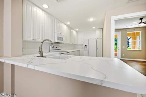 29002 Alessandria Cir, Bonita Springs FL - photo 13 of 46