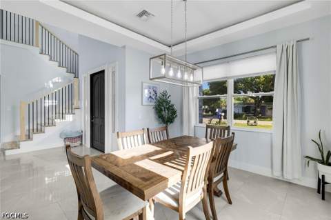 1252 Biltmore Dr, Fort Myers FL - photo 8 of 47