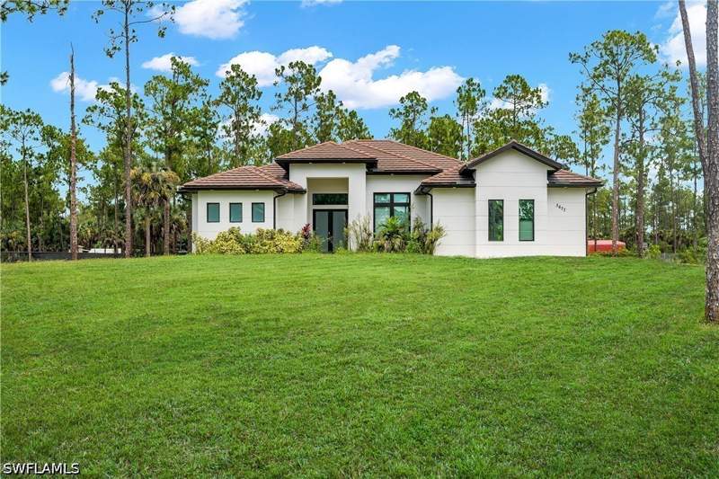 3 bedroom SingleFamilyResidence at 3677 8th Ave NE, Golden Gate Estates, Naples — photo 3