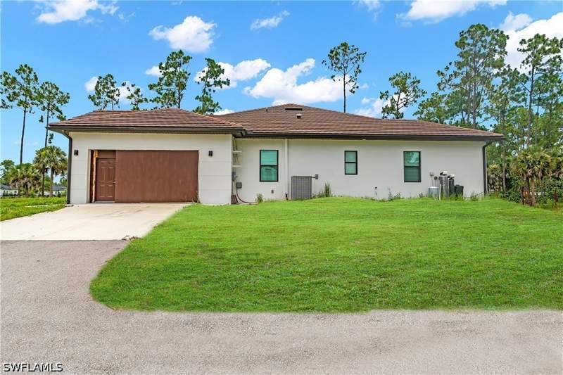 3 bedroom SingleFamilyResidence at 3677 8th Ave NE, Golden Gate Estates, Naples — photo 4