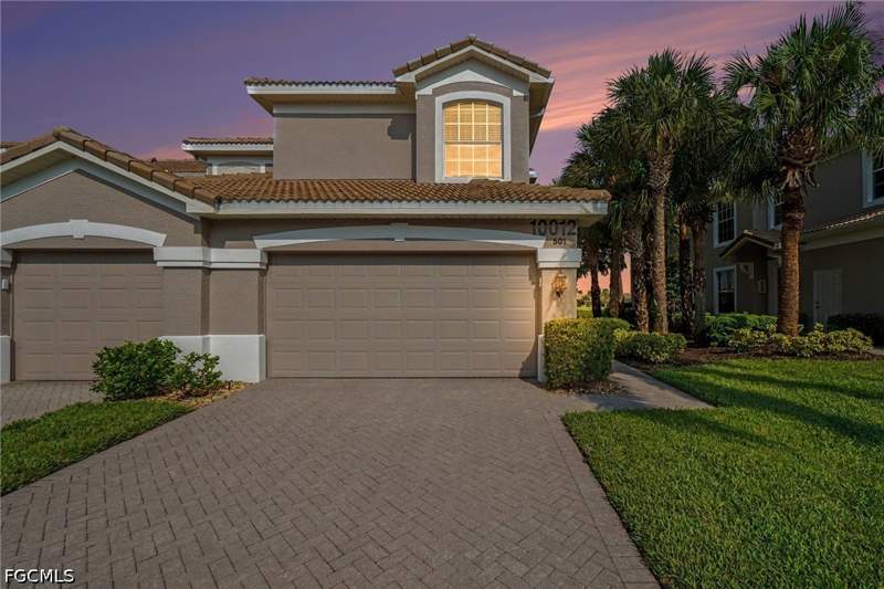 3 bedroom Condominium at 10012 Sky View Way 501, Jasmine Pointe, Fort Myers — photo 2