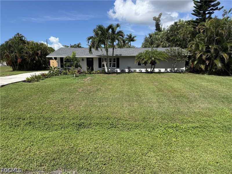 3 bedroom SingleFamilyResidence at 16600 Arbor Ridge Dr, Cottage Point Unrec, Fort Myers — photo 1
